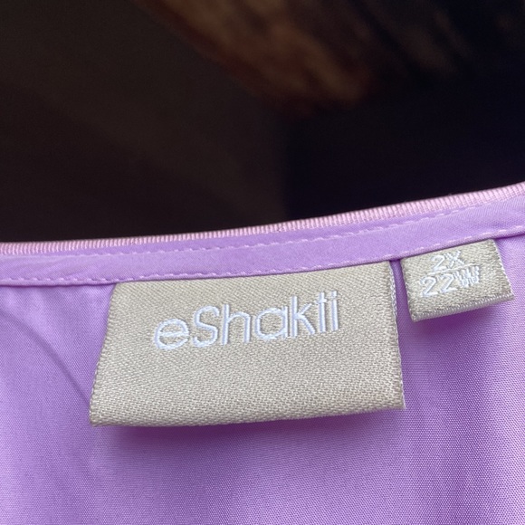 Dress - Picture 3 of 4